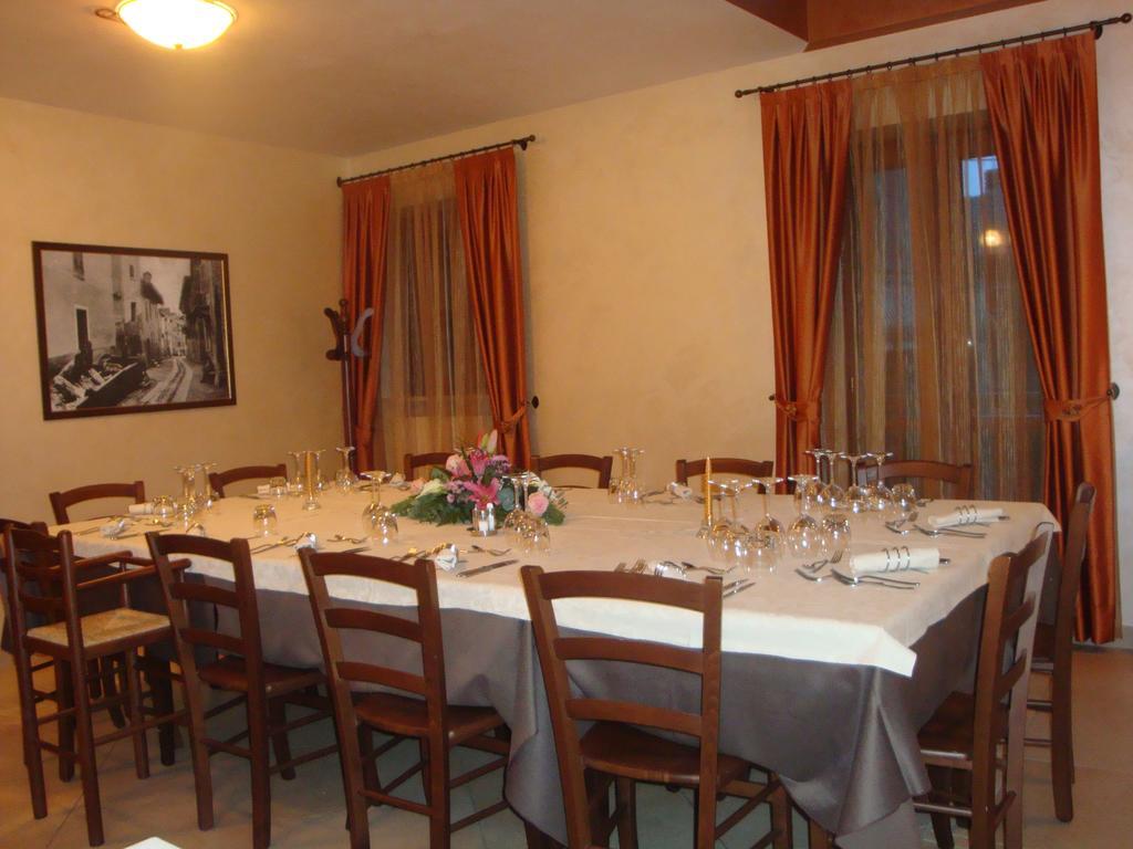 Affittacamere Al Cantoun Chiomonte Room photo